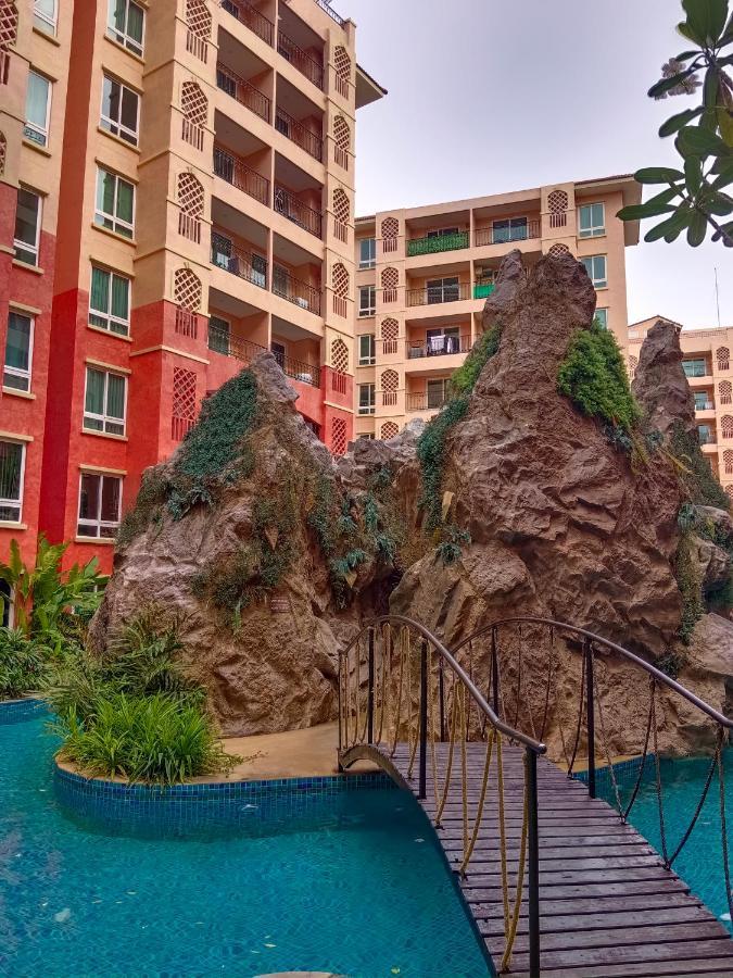 Seven Seas Condo Resort Beautiful Location Jomtien Beach Exteriör bild