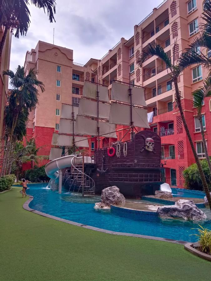 Seven Seas Condo Resort Beautiful Location Jomtien Beach Exteriör bild