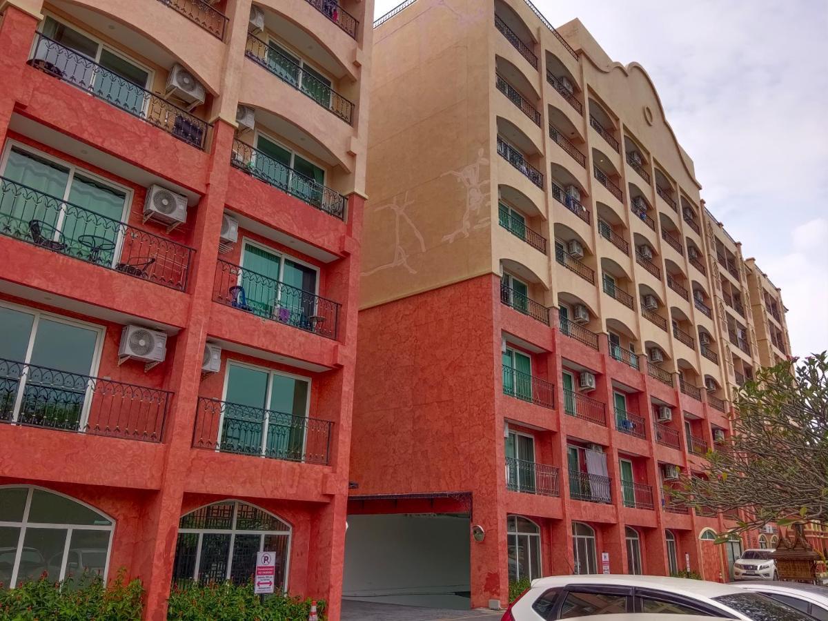 Seven Seas Condo Resort Beautiful Location Jomtien Beach Exteriör bild